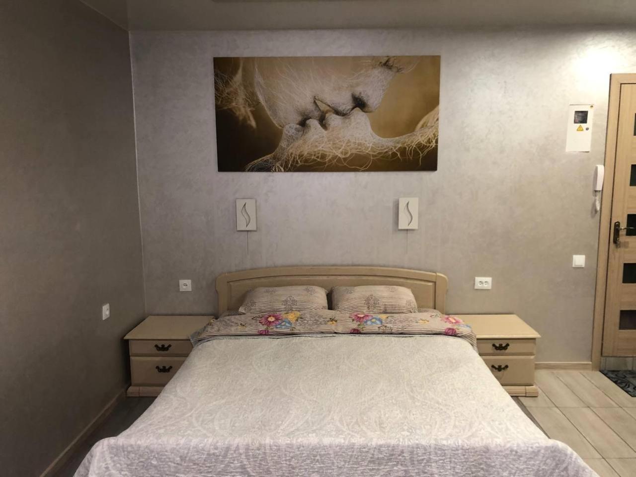 Apartments Апартамент Рабочая 81, Кирова Kirova Dnipro Extérieur photo